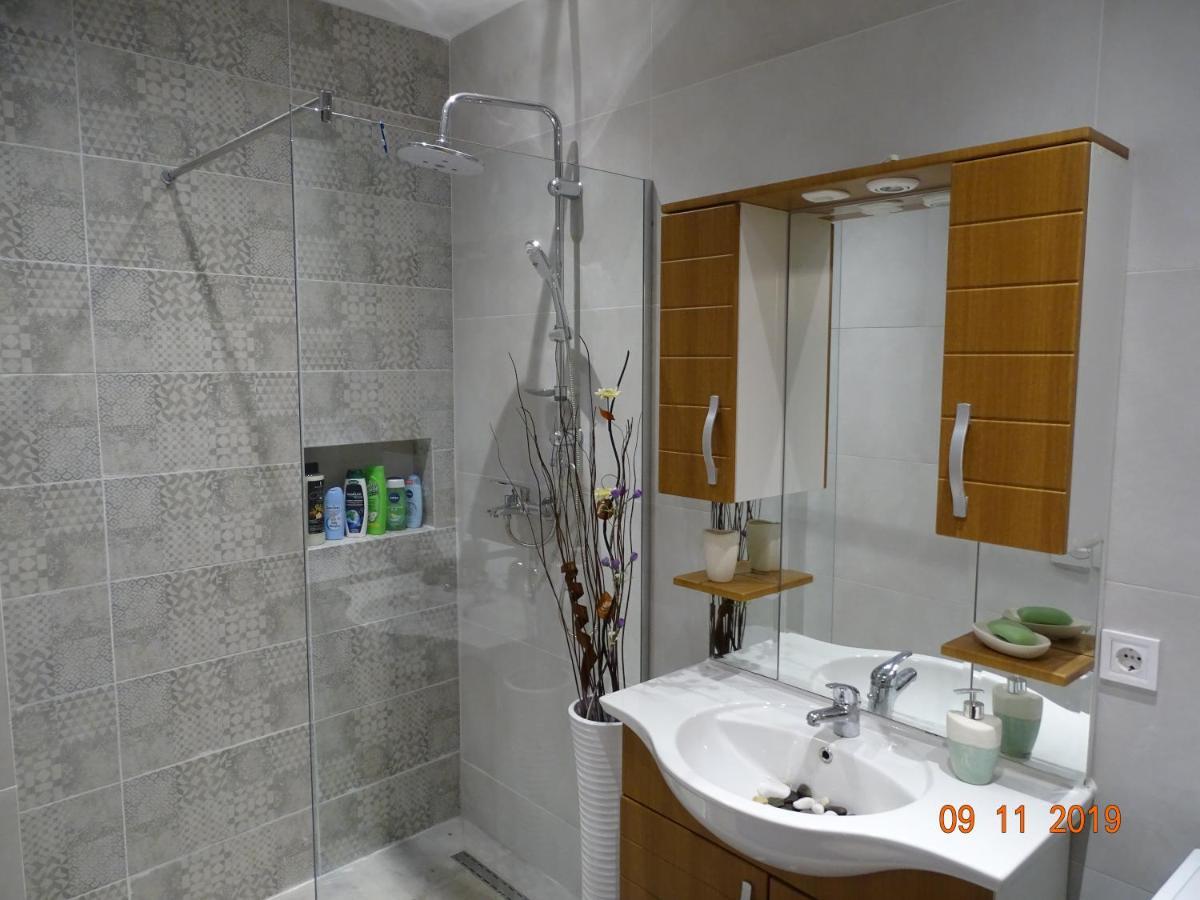 Ora-Prn,Cosy Apartment In The City Center Приштина Екстер'єр фото